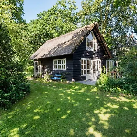 Holiday home Atelier Bergen *