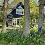 Unique Atelier In